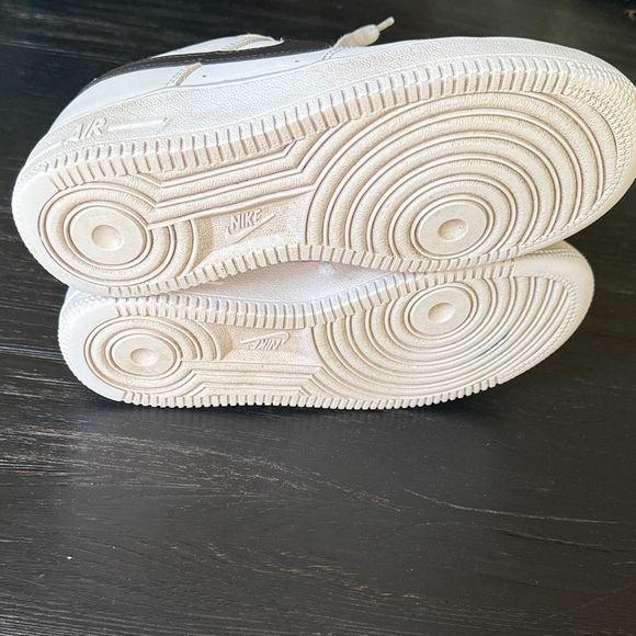 Nike Air Force 1 White and Black Sneakers - Picture 6 of 8